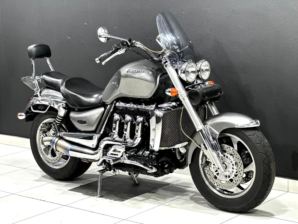 TRIUMPH ROCKET 3, image 1