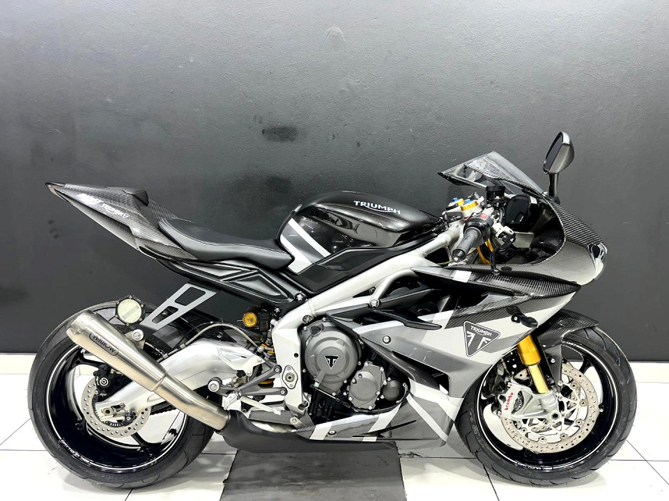 TRIUMPH 765 Moto 2, image 2