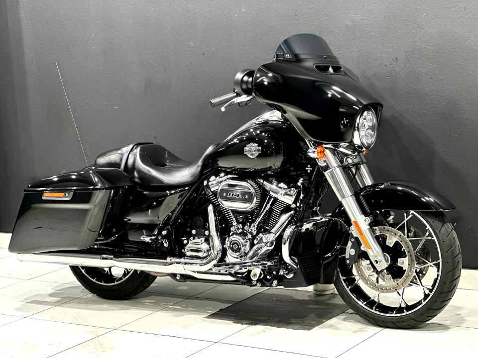 HARLEY-DAVIDSON TOURING STREET GLIDE SPECIAL, image 1