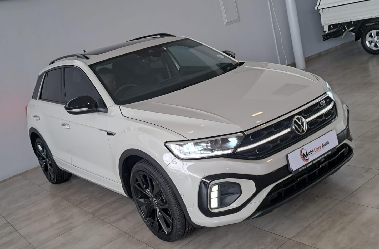 VOLKSWAGEN T-ROC 2.0 TSI 4M R-LINE DSG, image 1