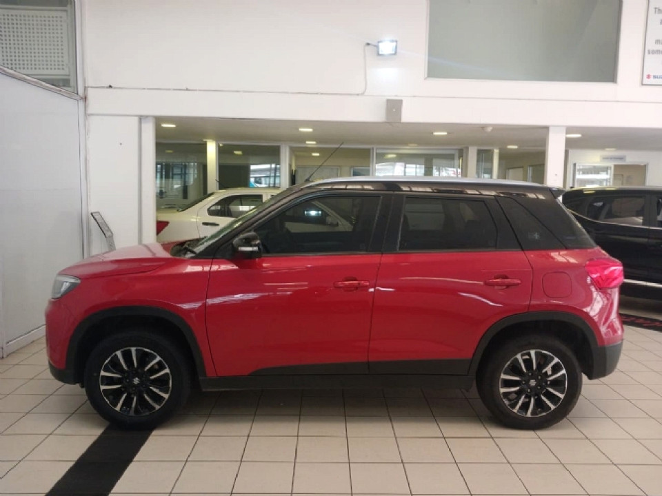 SUZUKI VITARA BREZZA 1.5 GLX, image 2