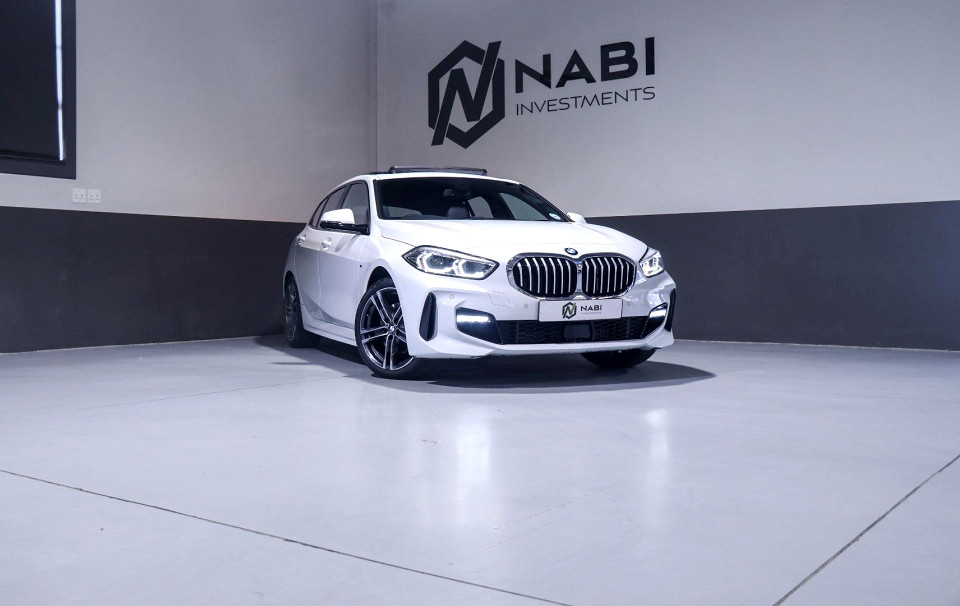 BMW 118i M Sport, image 1