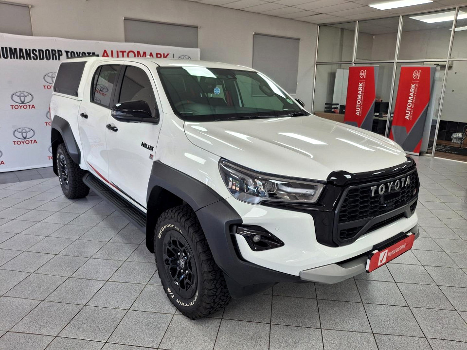 TOYOTA HILUX 2.8 GD-6 GR-S 4X4 A/T P/U D/C, image 1
