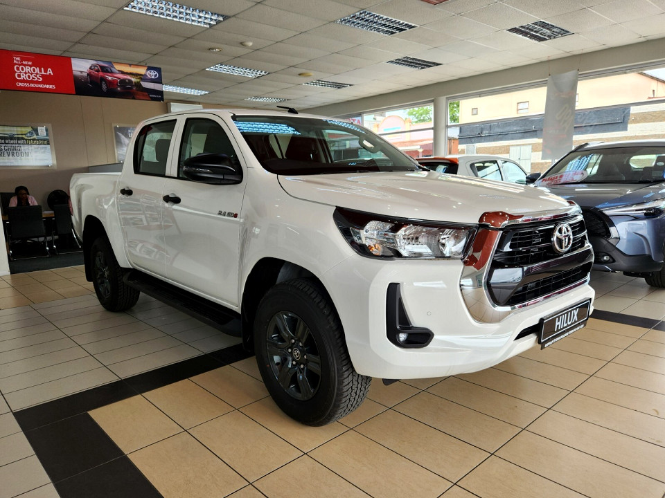 Toyota Hilux Double Cab  2.4GD6 RB Raider AT, image 1
