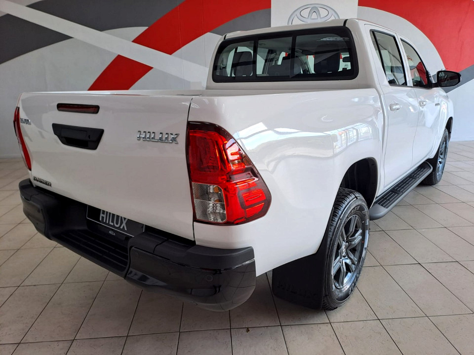 Toyota Hilux Double Cab  2.4GD6 RB Raider AT, image 2