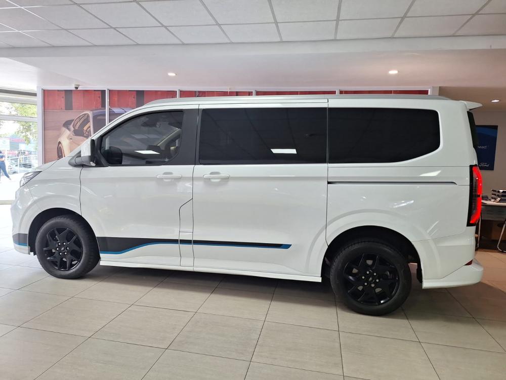 Ford Tourneo Custom Sport  2.0L Diesel 8AT 4x2 SWB Bus, image 2