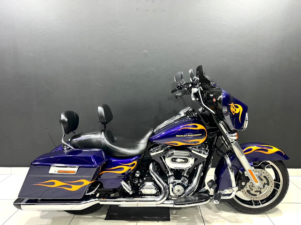 HARLEY-DAVIDSON STREET GLIDE, image 2