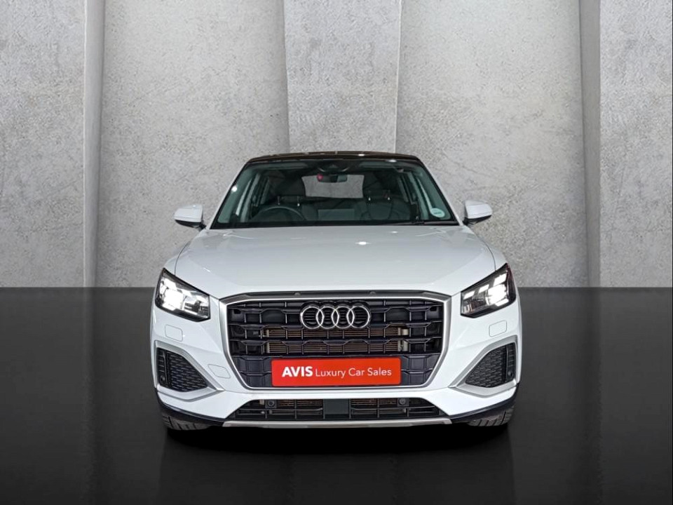 AUDI Q2 35 TFSI URBAN EDITION TIP, image 2