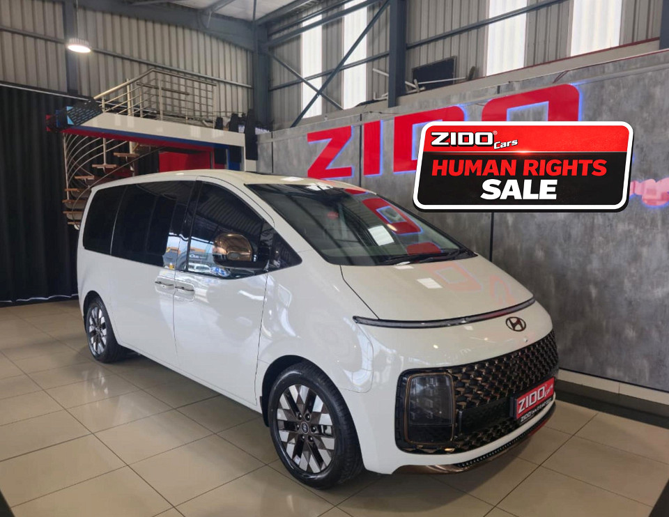 HYUNDAI STARIA 2.2D LUXURY A/T, image 1