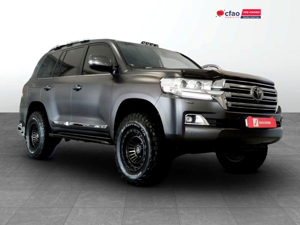 Toyota Land Cruiser 200 4.5D-4D V8 VX-R, image 1