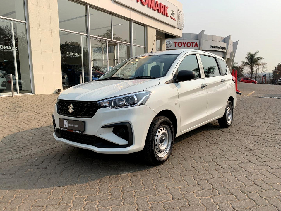 SUZUKI ERTIGA 1.5 GA, image 2