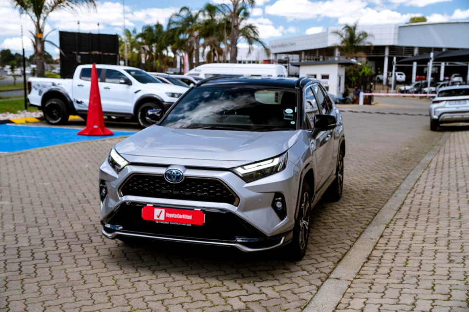 TOYOTA RAV4 2.5 PHEV CVT E-FOUR, image 2