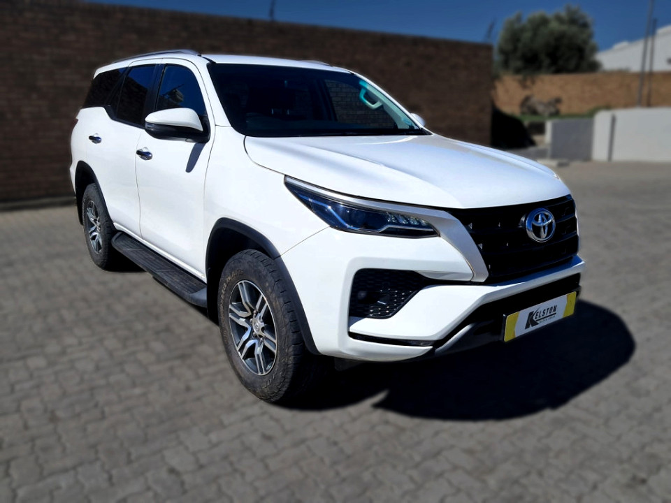 TOYOTA FORTUNER 2.4GD-6 R/B, image 1