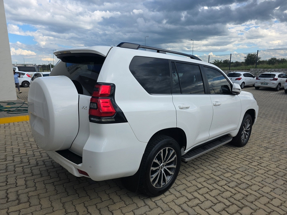 Toyota Land Cruiser Prado VX 2.8GD A/T, image 2