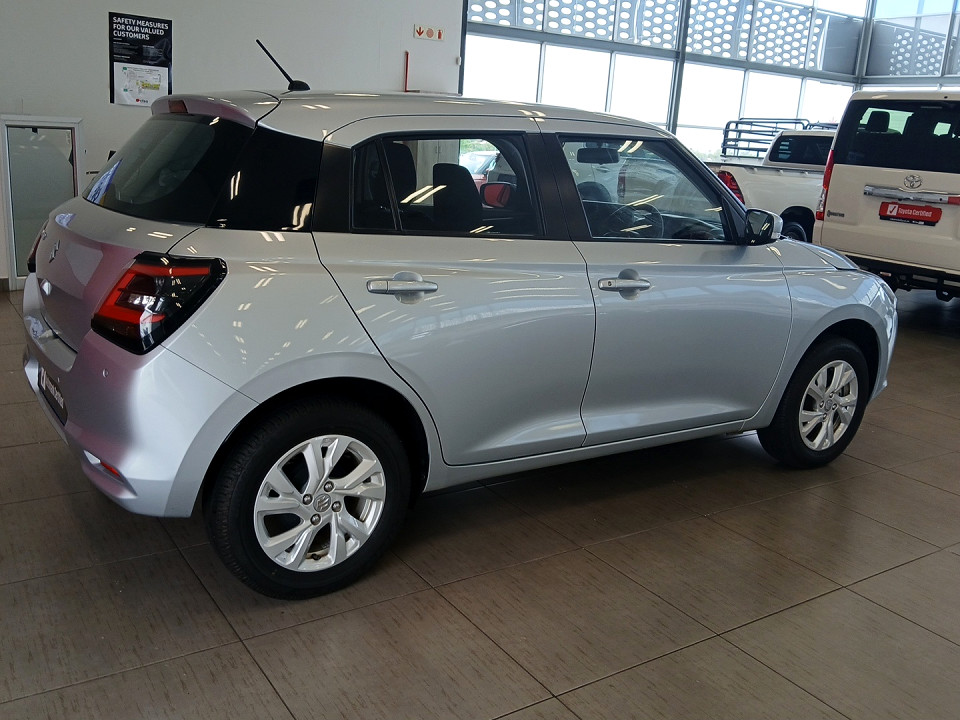 SUZUKI SWIFT 1.2 GL+ CVT, image 2