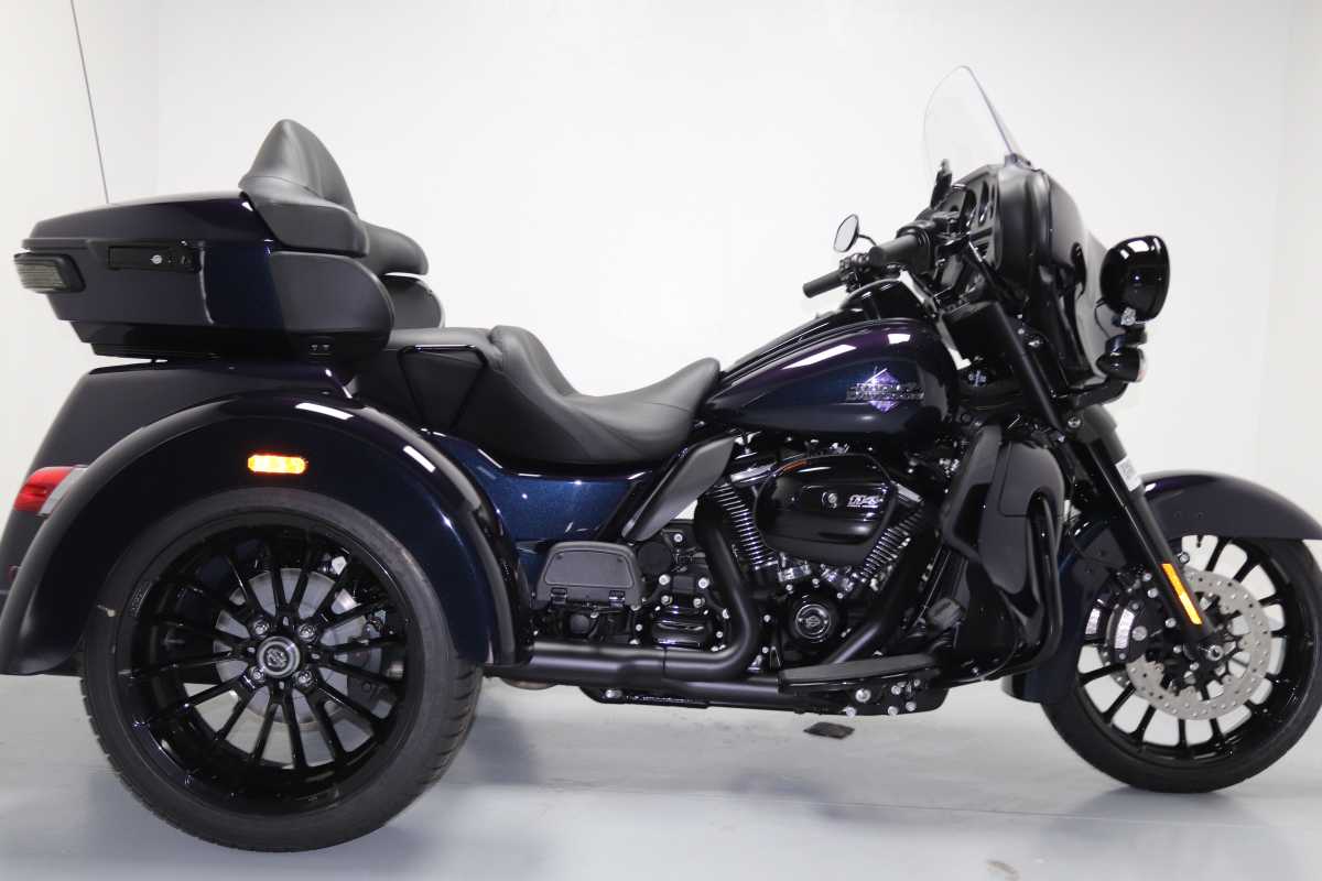 HARLEY DAVIDSON TRI GLIDE ULTRA 114, image 1