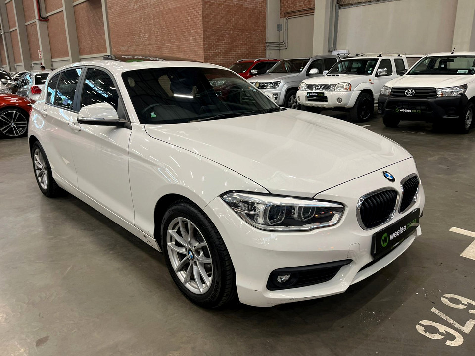 BMW 118i 5DR A/T (F20), image 1