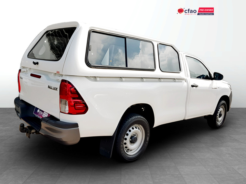 TOYOTA HILUX 2.4 GD-6 RB SR P/U S/C, image 2