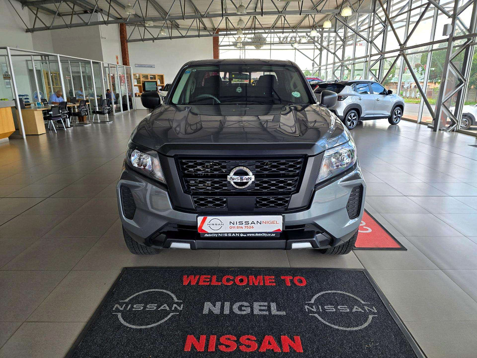 NISSAN NAVARA 2.5DDTi SE A/T D/C P/U, image 2