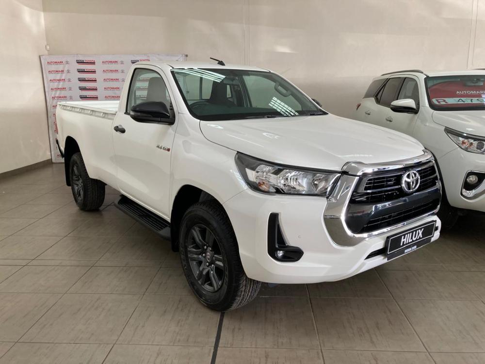Toyota Hilux 2.4 GD-6 RB Raider M/T P/U S/C, image 1