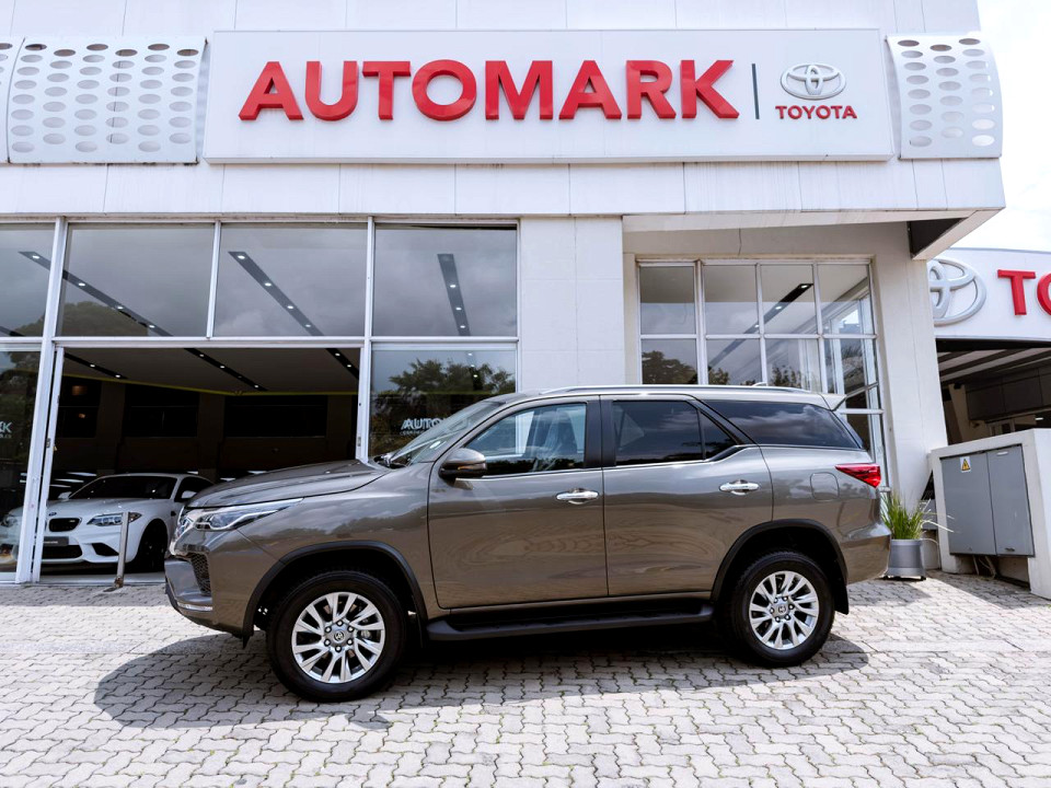 TOYOTA FORTUNER 2.8GD-6 R/B A/T, image 1