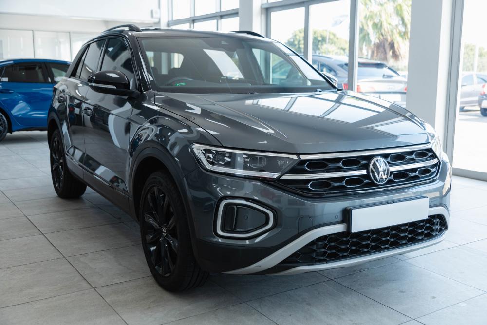 Volkswagen T-Roc 2.0 TSI Design 4Motion DSG, image 1