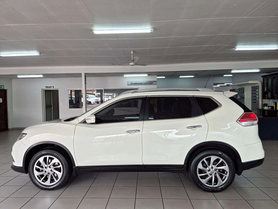 NISSAN X TRAIL 2.0 XE (T32), image 2