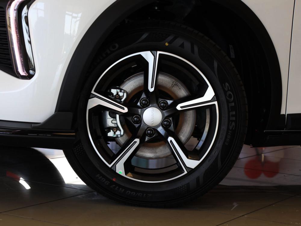 Haval Jolion Pro 1.5T Premium 7DCT, image 2