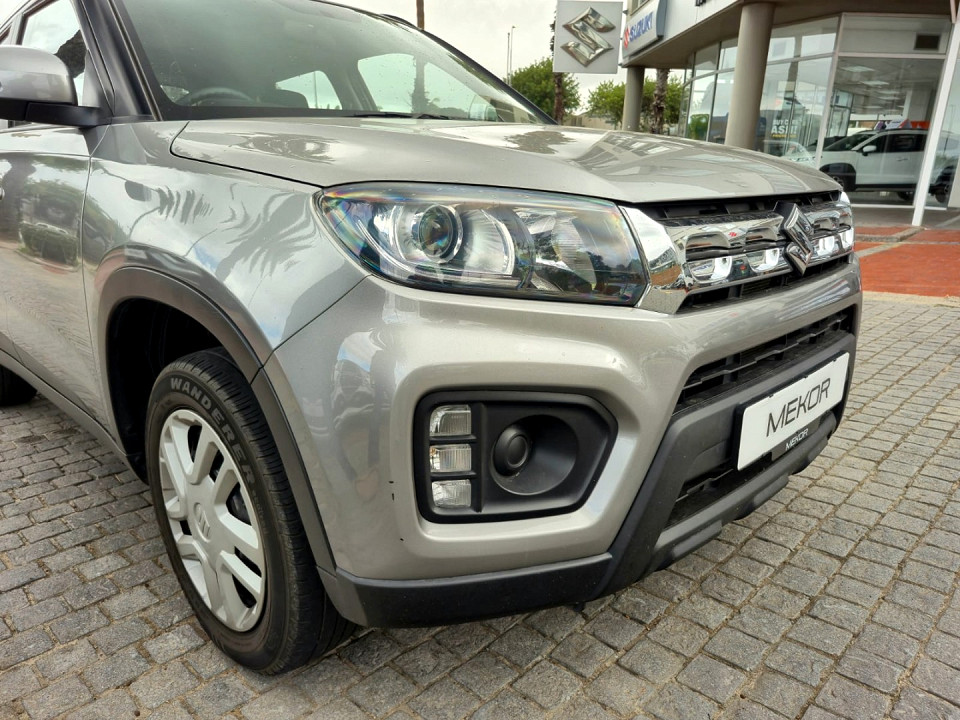 SUZUKI VITARA BREZZA 1.5 GL A/T, image 1