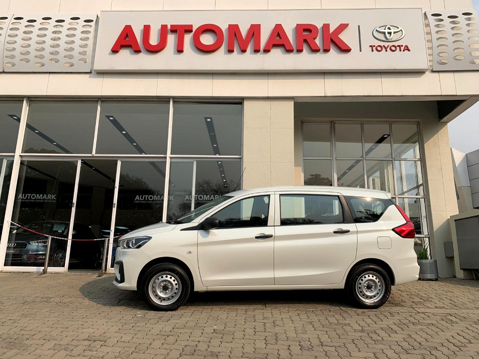 SUZUKI ERTIGA 1.5 GA, image 1