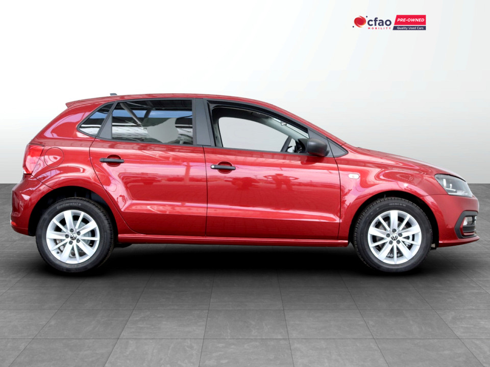 VOLKSWAGEN POLO VIVO 1.4 (5DR), image 2