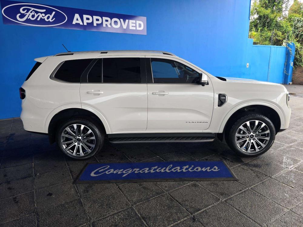 Ford Everest 3.0D V6 Platinum AWD A/T, image 2