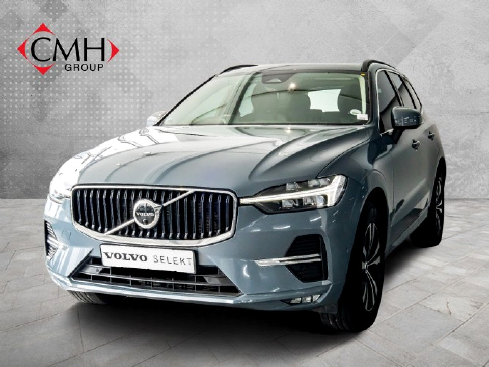 VOLVO XC60 B5 MOMENTUM GEARTRONIC AWD, image 1