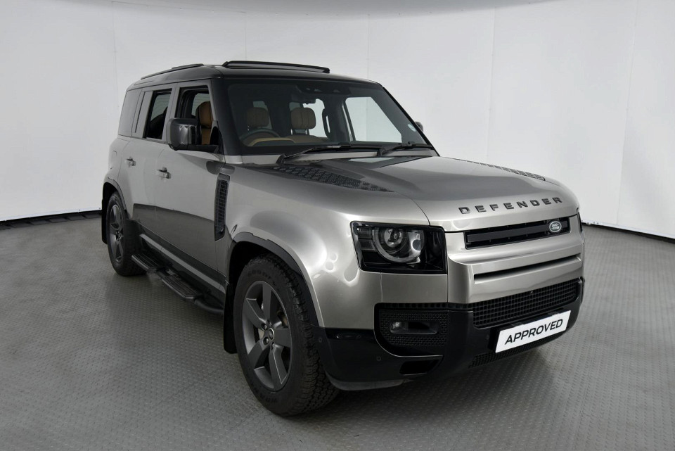 LAND ROVER DEFENDER 110 D350 HSE X-DYNAMIC, image 1
