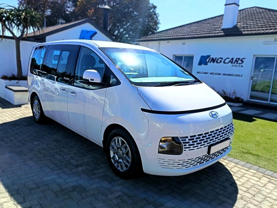 HYUNDAI STARIA 2.2D EXECUTIVE A/T , image 1