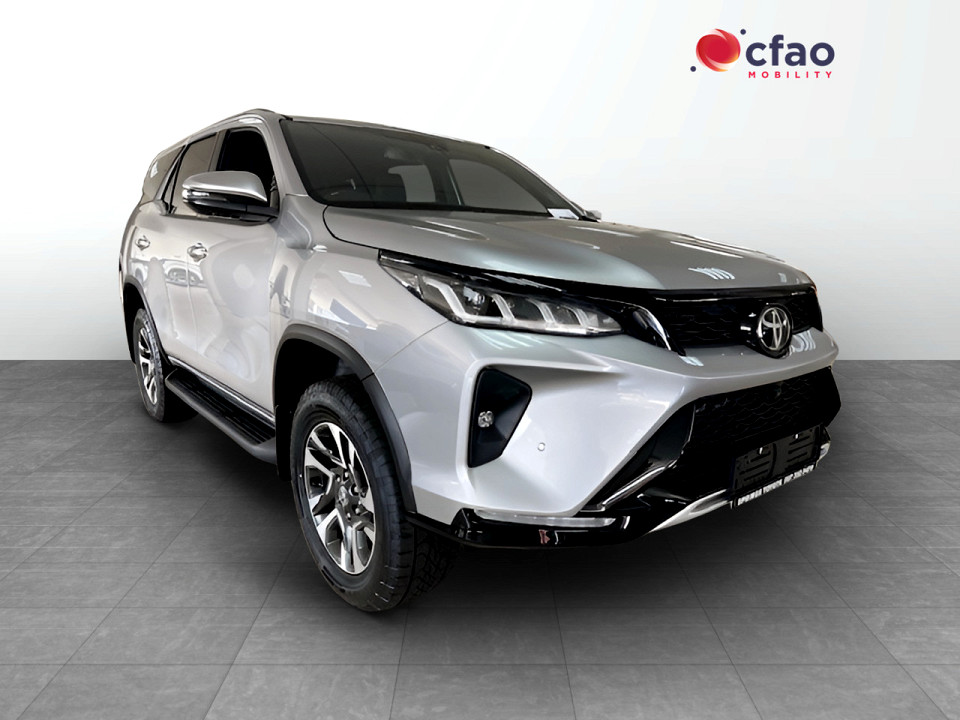TOYOTA FORTUNER 2.8GD-6 VX A/T, image 1