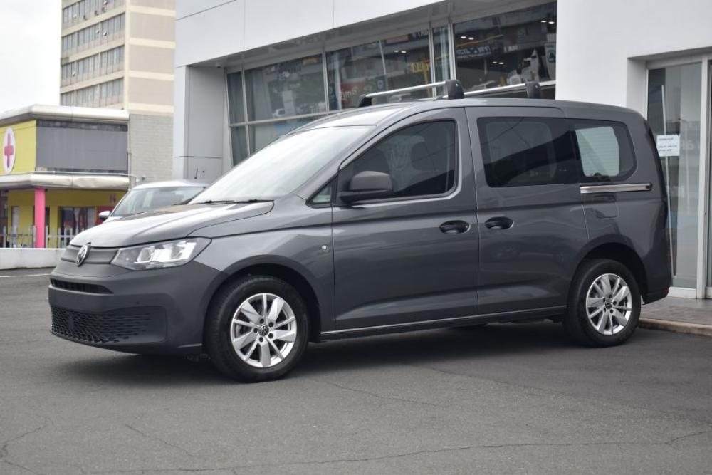 Volkswagen Caddy Kombi 2.0TDi 7 Seater, image 1