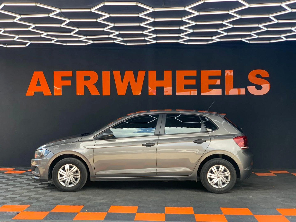 VOLKSWAGEN POLO 1.0 TSI TRENDLINE, image 2