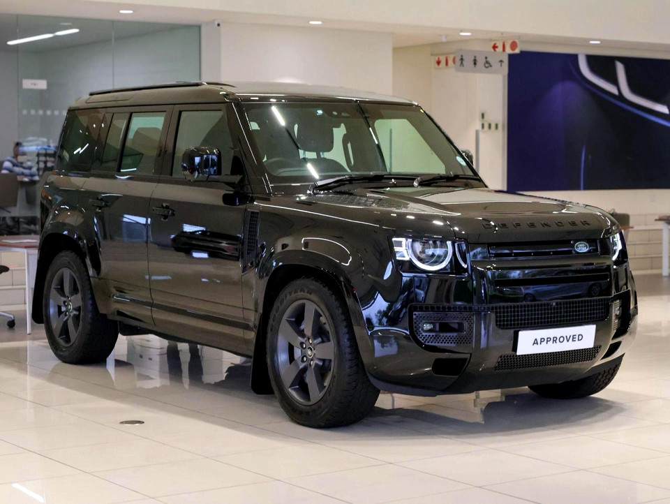 LAND ROVER DEFENDER 110 D350 HSE X-DYNAMIC, image 2