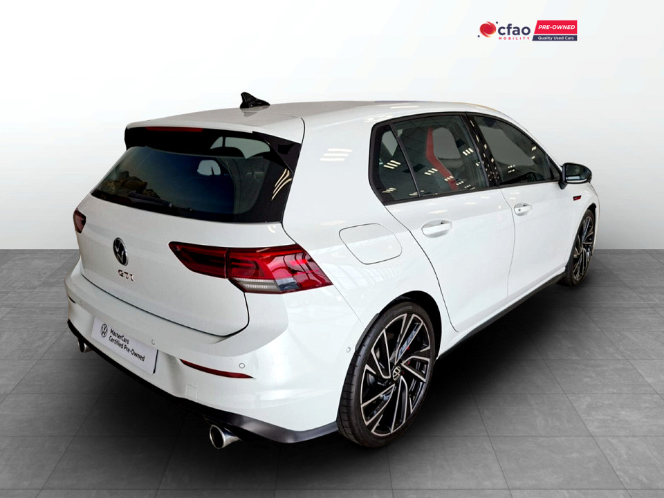 Volkswagen Golf 8 GTi  2.0 TSI DSG, image 2