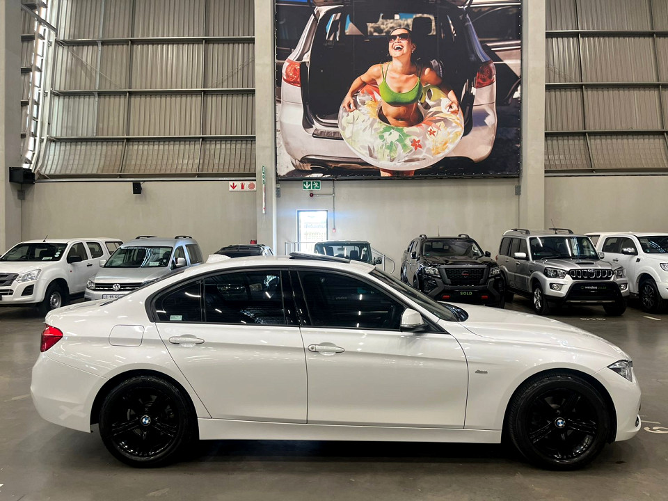 BMW 318i Sport Line auto, image 2