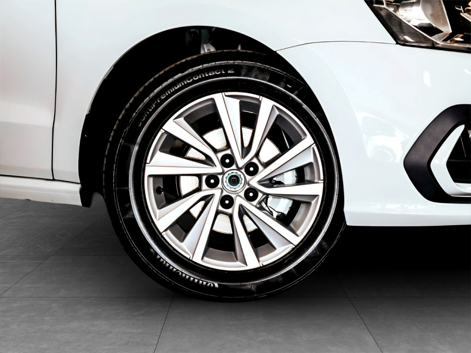 VOLKSWAGEN POLO VIVO 1.4 LIFE (5DR), image 2