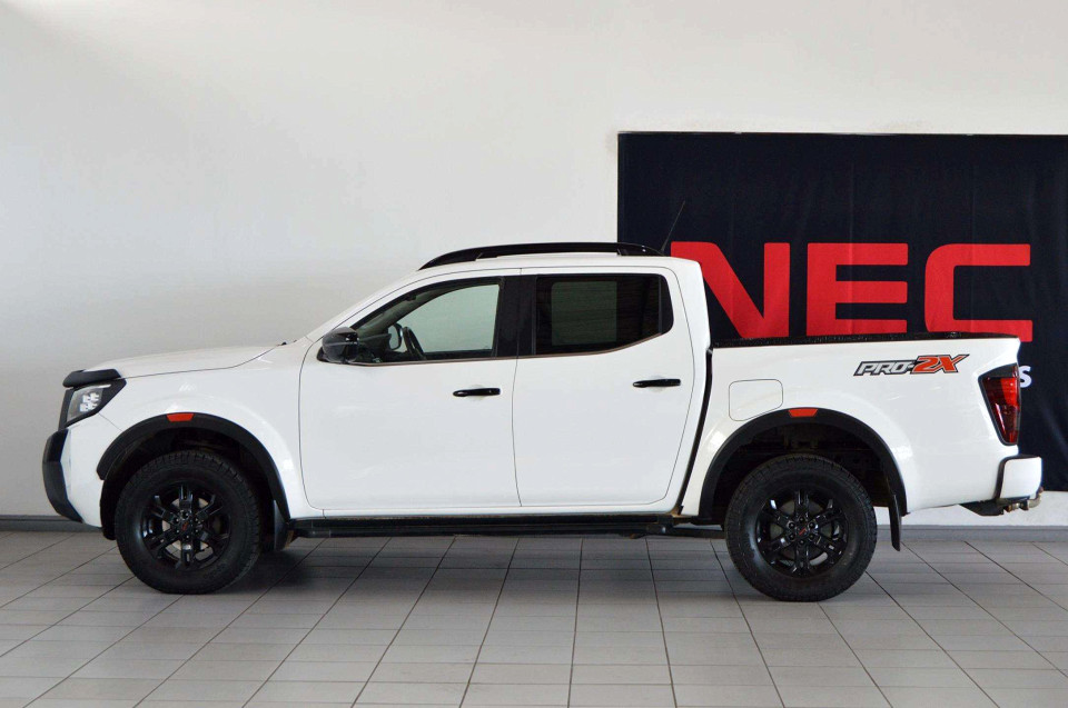 NISSAN NAVARA 2.5DDTi PRO-2X A/T D/C P/U, image 2