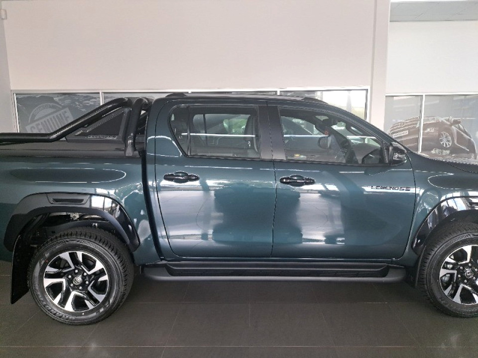 TOYOTA HILUX 2.8 GD-6 RB LEGEND 55 A/T P/U D/C, image 2
