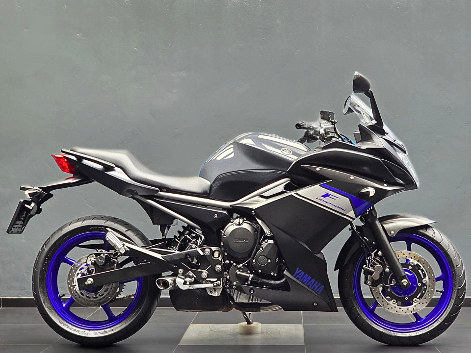 YAMAHA FAZER, image 2