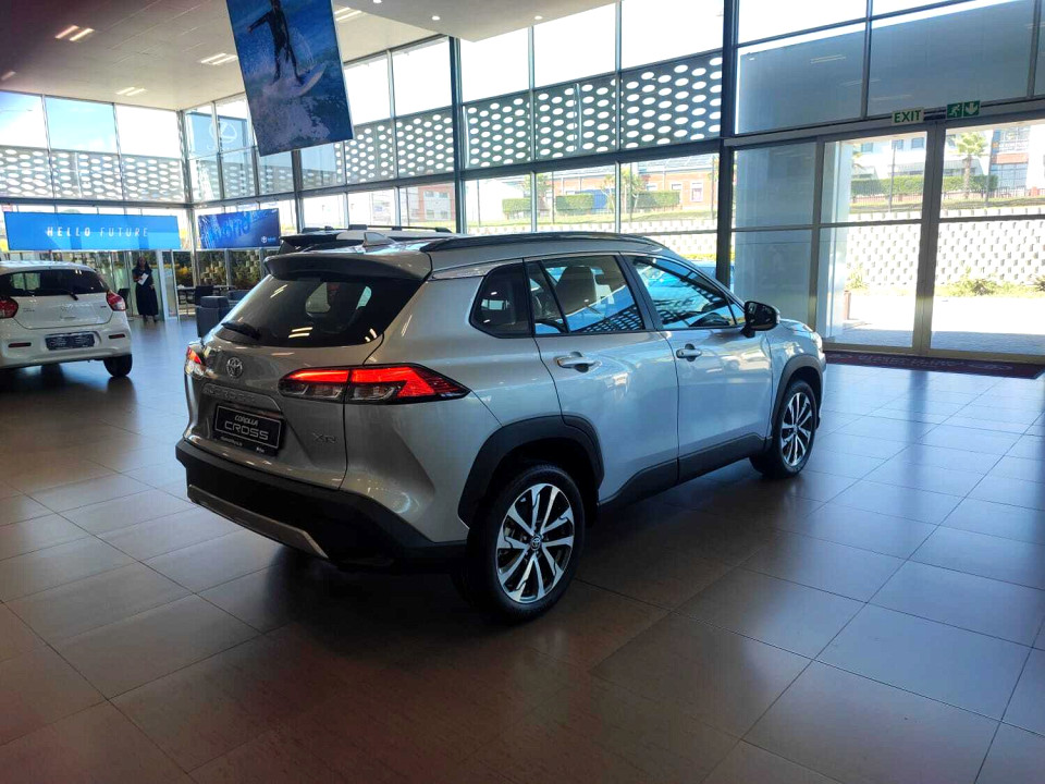TOYOTA COROLLA CROSS 1.8 XR , image 2