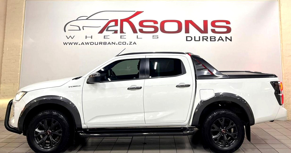 ISUZU D-MAX 3.0 Ddi V-CROSS HR A/T D/C P/U, image 2