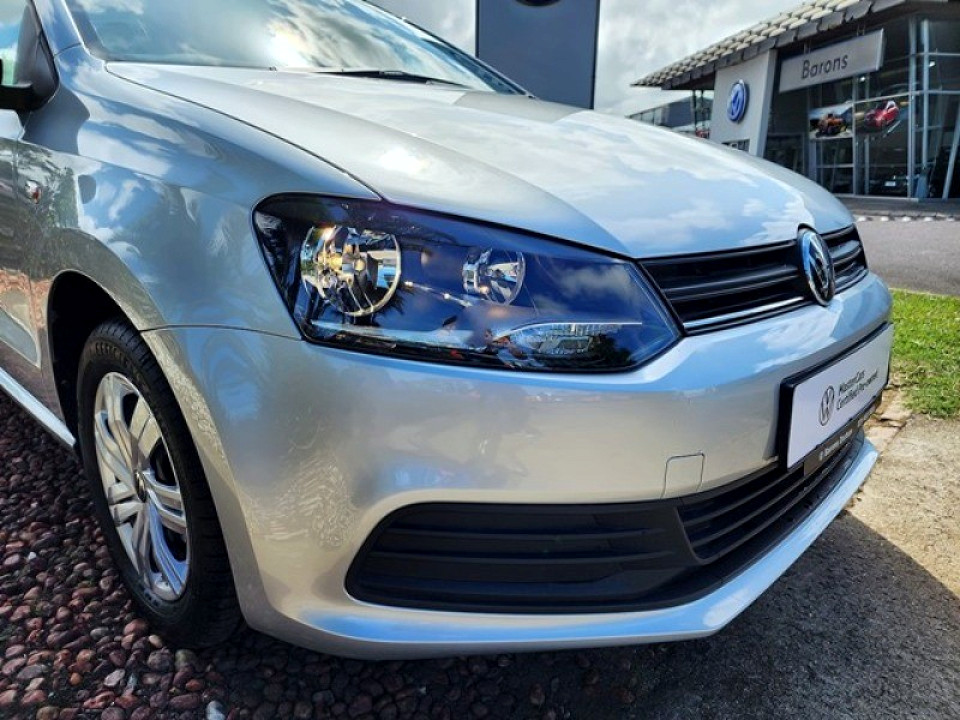 VOLKSWAGEN POLO VIVO 1.4 (5DR), image 2