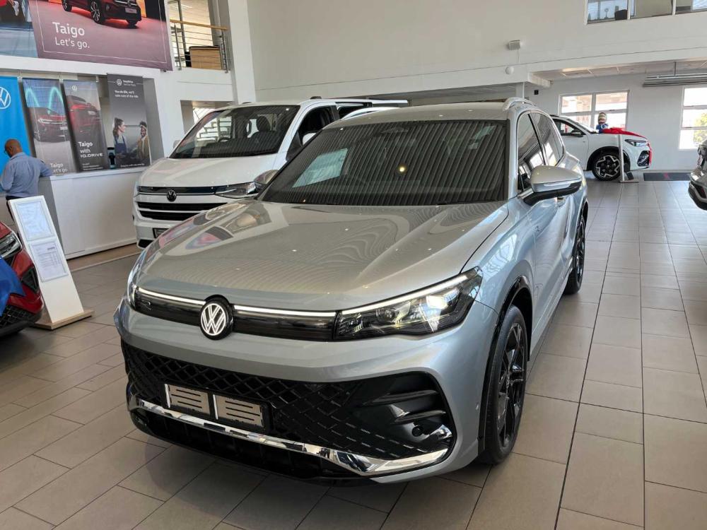 Volkswagen Tiguan R-Line 1.4 TSI 110 kW DSG, image 2