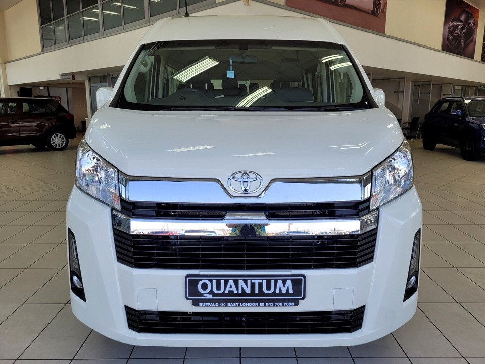 TOYOTA QUANTUM 2.8 GL 14 SEAT, image 2